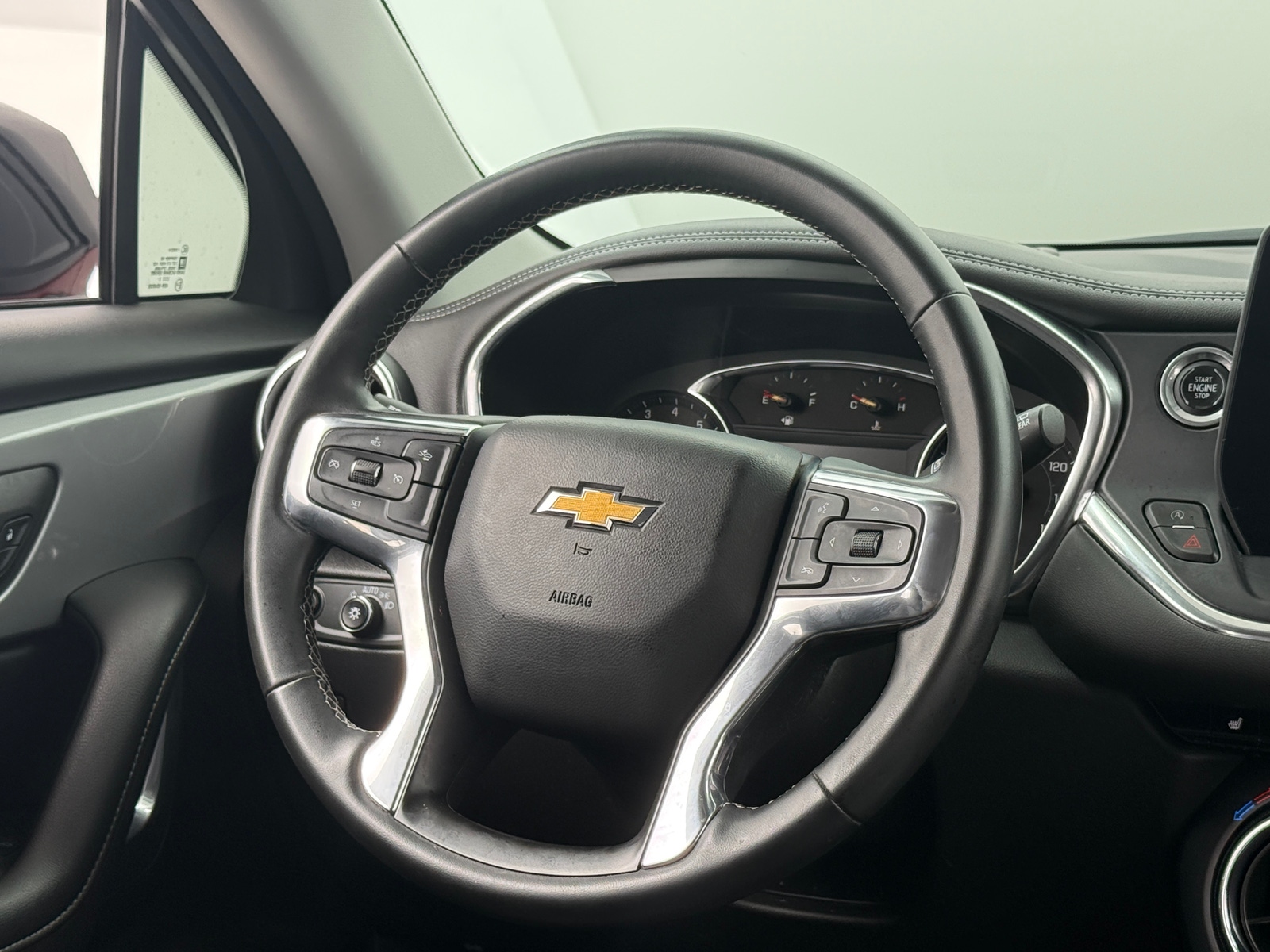 Thumbnail: 2023 Chevrolet Blazer - 4