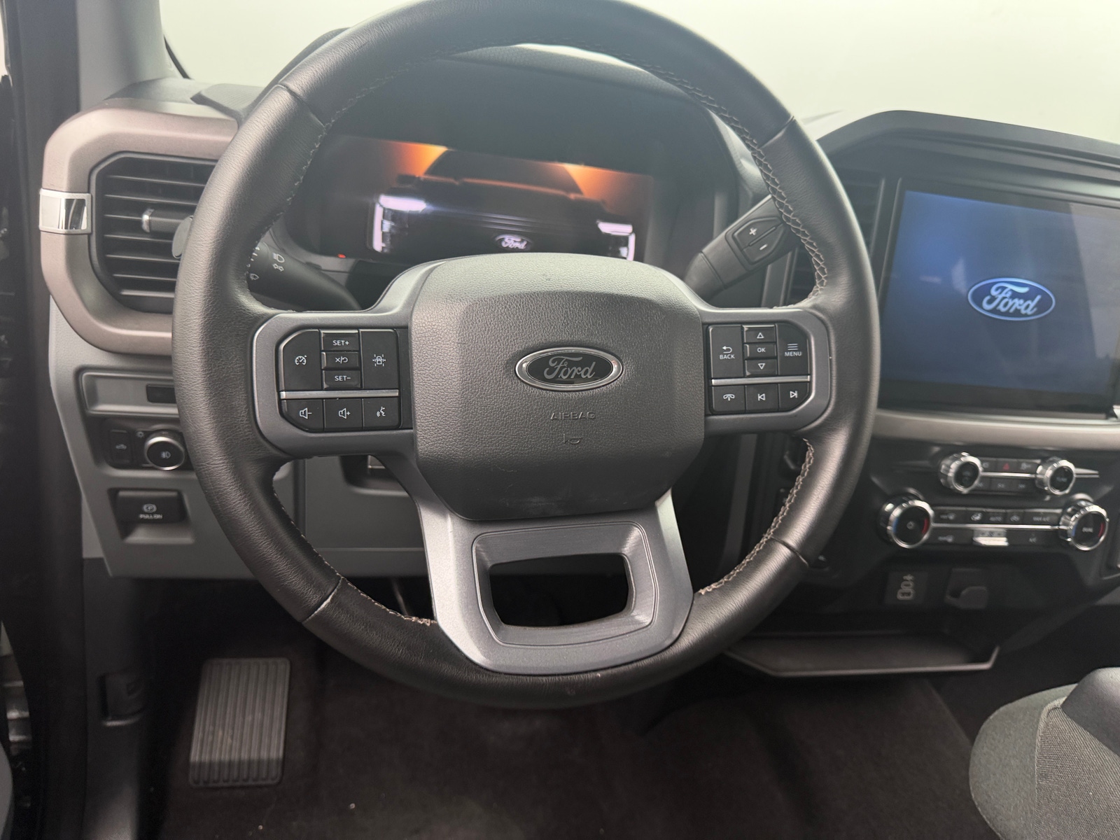 Thumbnail: 2025 Ford Econoline - 5