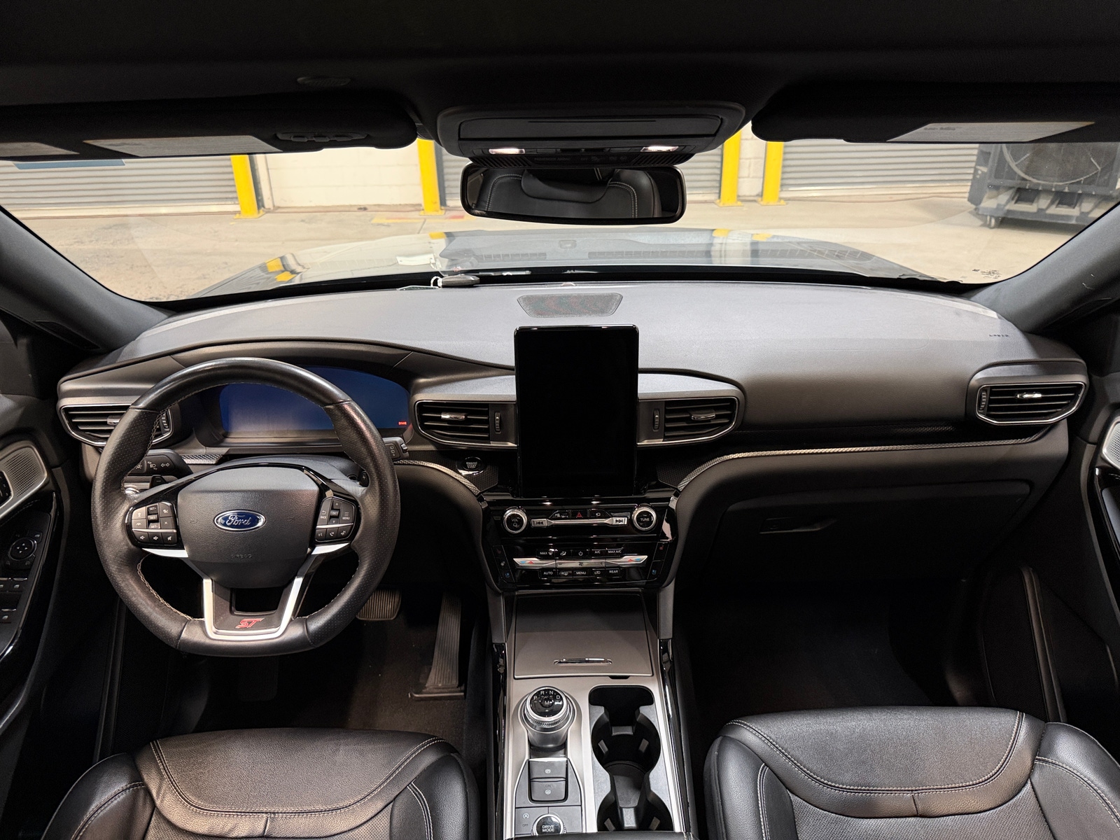 Thumbnail: 2023 Ford Explorer - 2