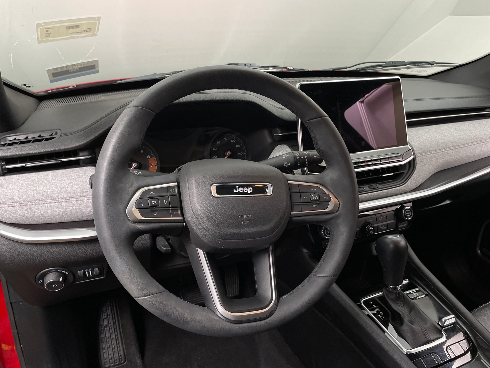 Thumbnail: 2023 Jeep Compass - 4