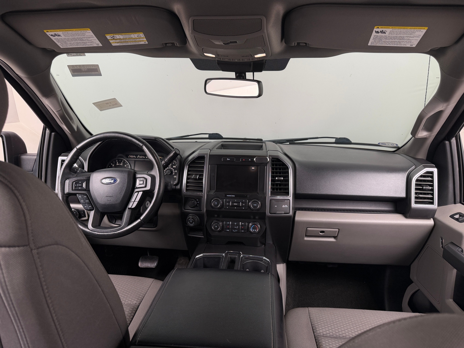 Thumbnail: 2019 Ford Econoline - 3