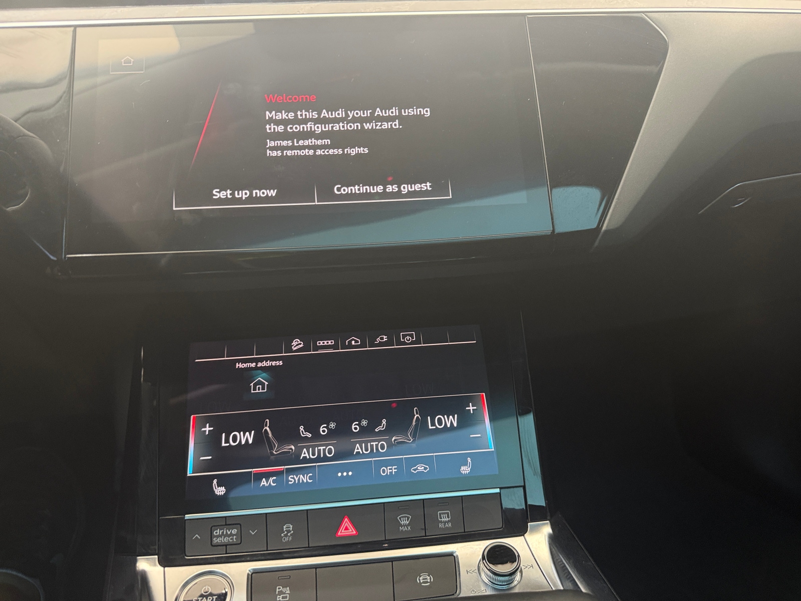 Thumbnail: 2023 Audi e-tron - 3
