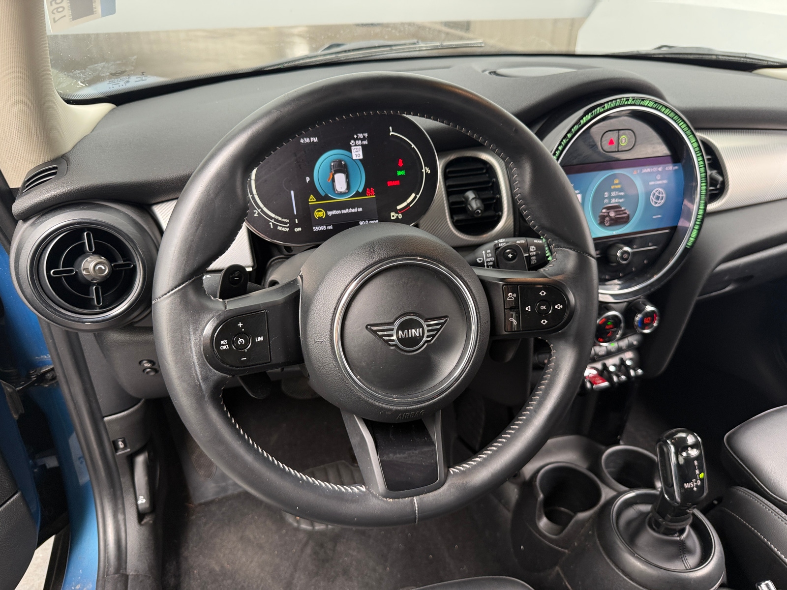 Thumbnail: 2022 MINI Cooper Hardtop - 4