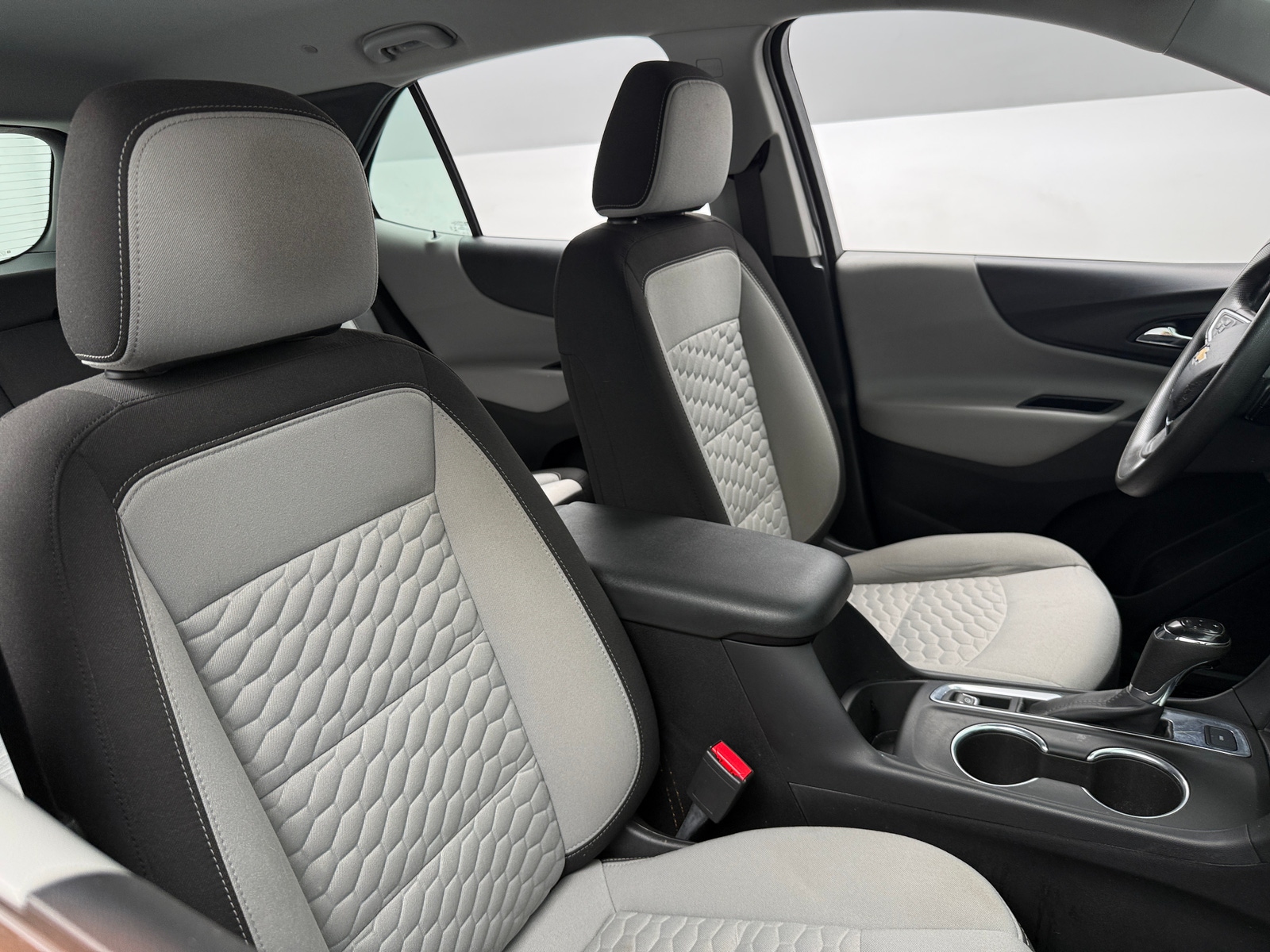 Thumbnail: 2021 Chevrolet Equinox - 2