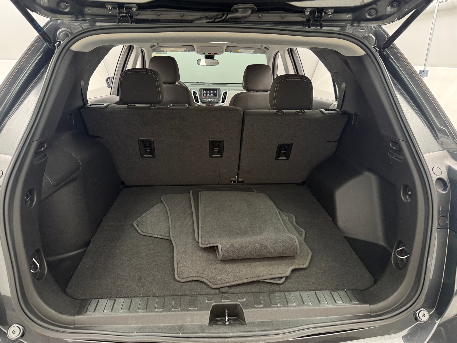 Thumbnail: 2021 Chevrolet Equinox - 7
