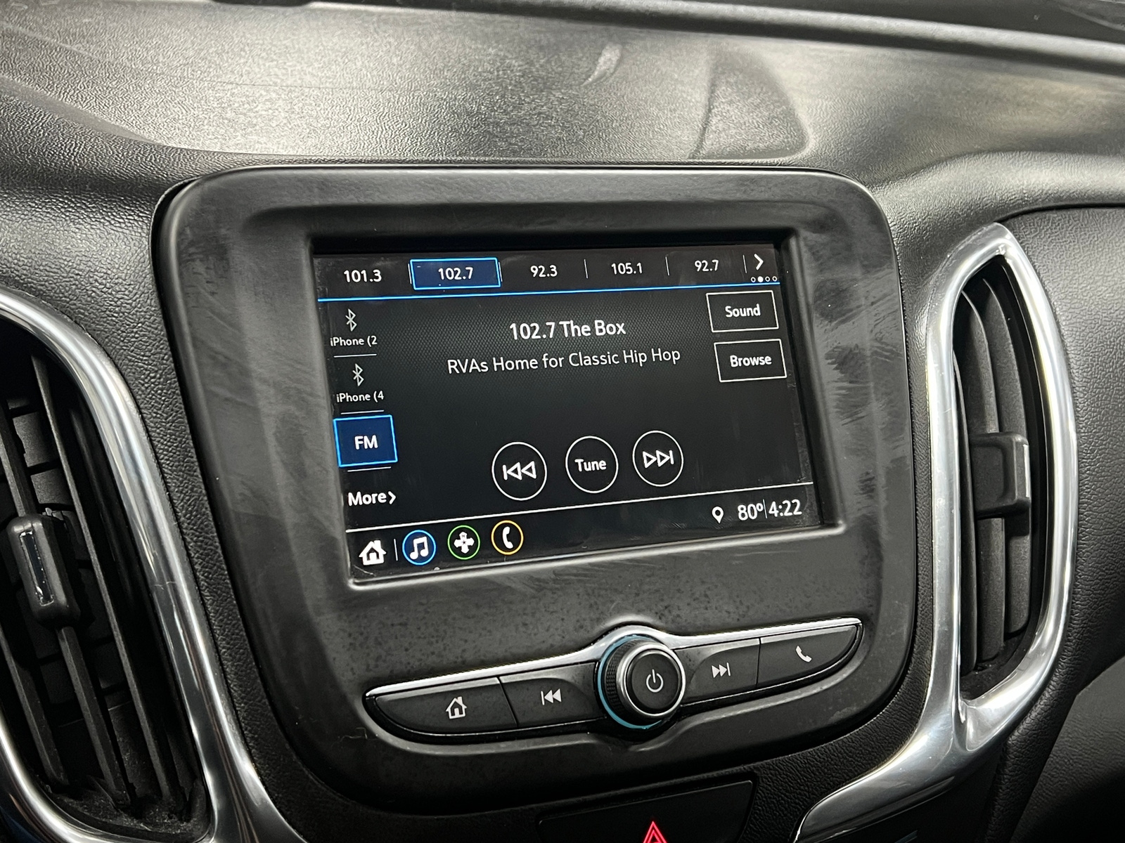 Thumbnail: 2019 Chevrolet Equinox - 4