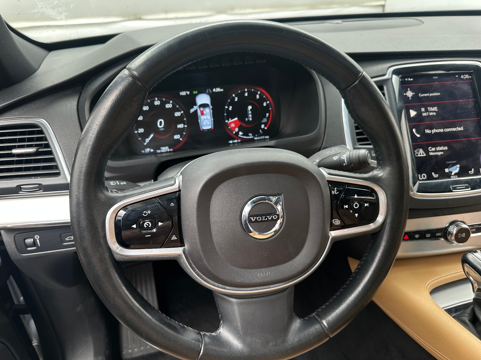 Thumbnail: 2018 Volvo XC90 - 4