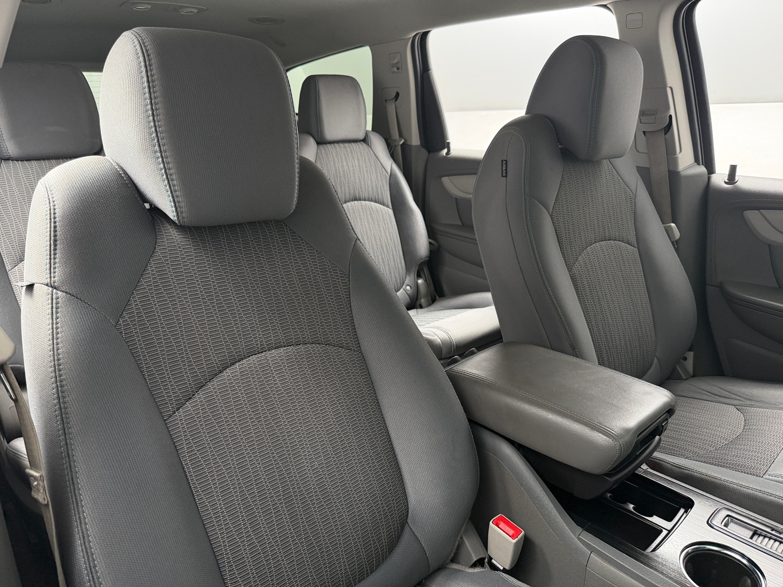 Thumbnail: 2017 Chevrolet Traverse - 2