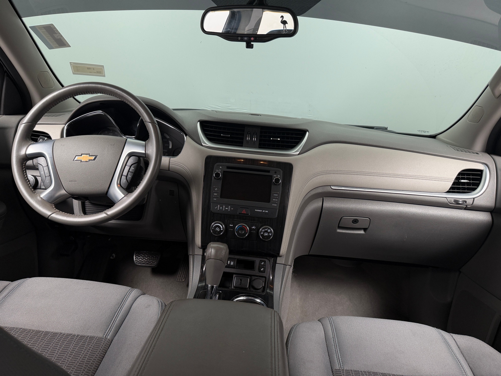 Thumbnail: 2017 Chevrolet Traverse - 3