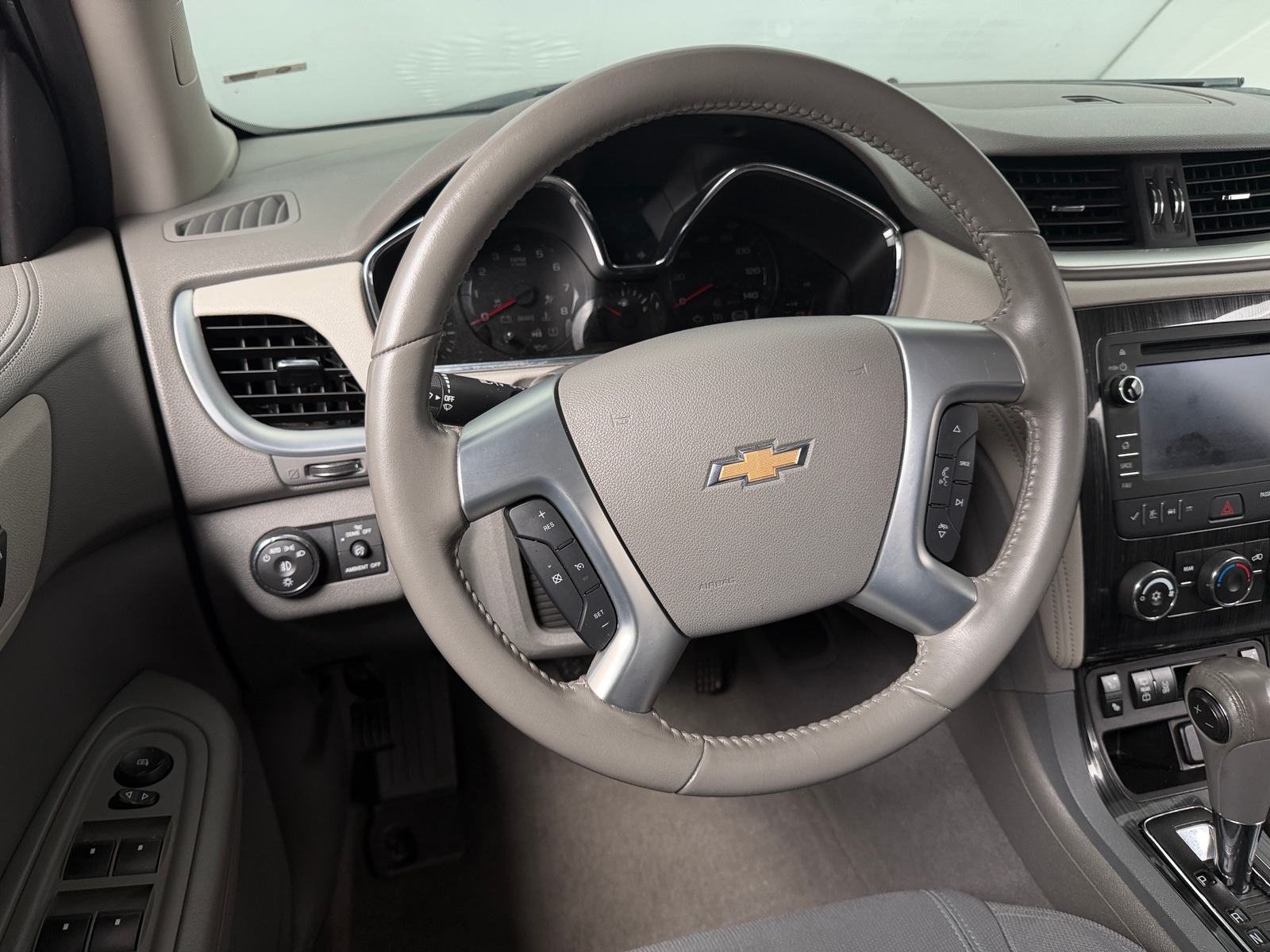 Thumbnail: 2017 Chevrolet Traverse - 5