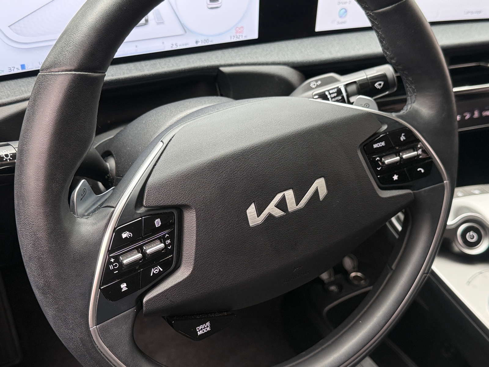 Thumbnail: 2024 Kia EV6 - 4