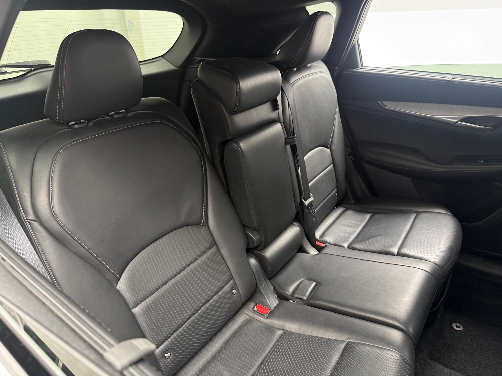 Thumbnail: 2019 INFINITI QX50 - 5