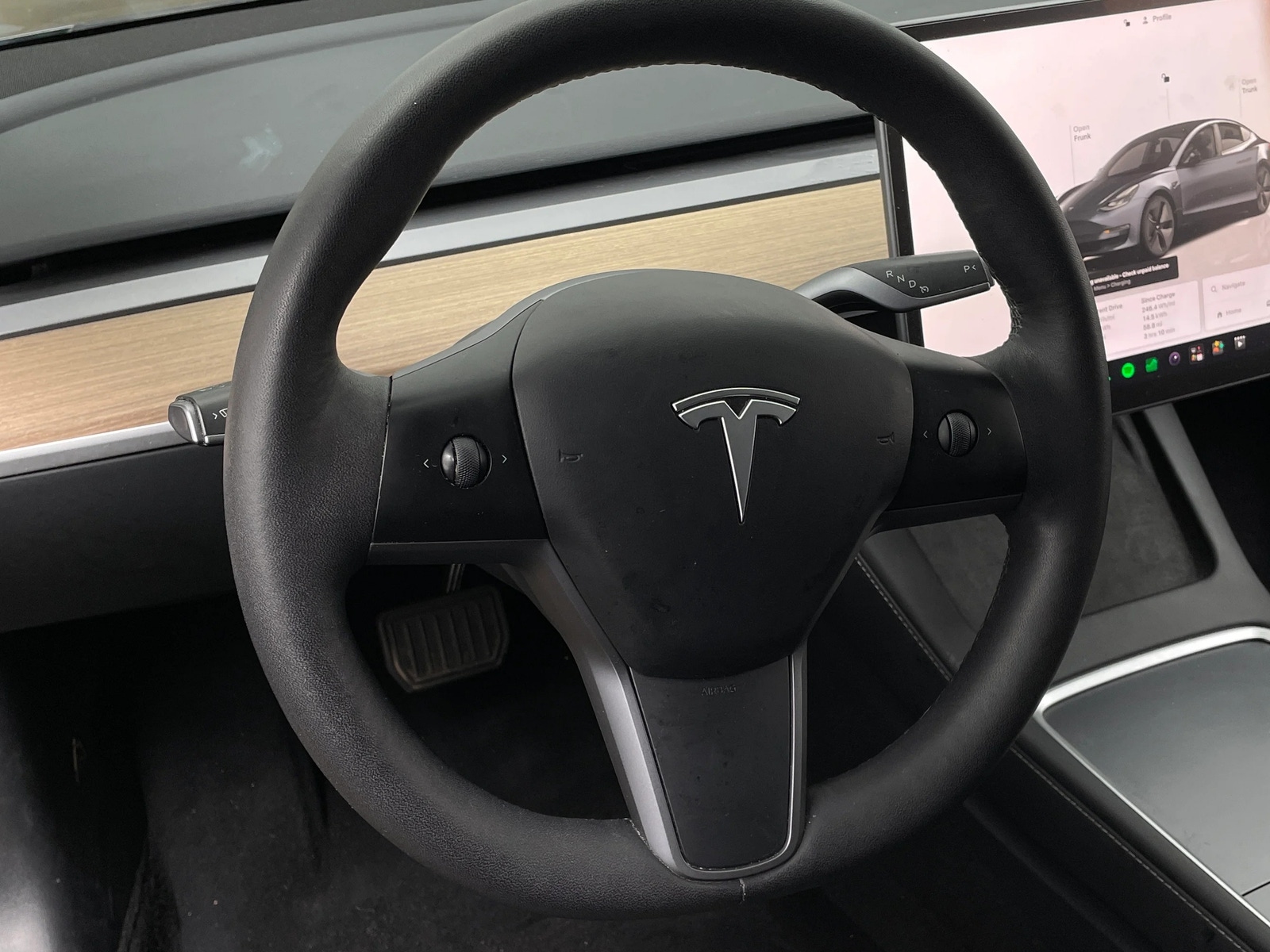 Thumbnail: 2023 Tesla Model 3 - 4