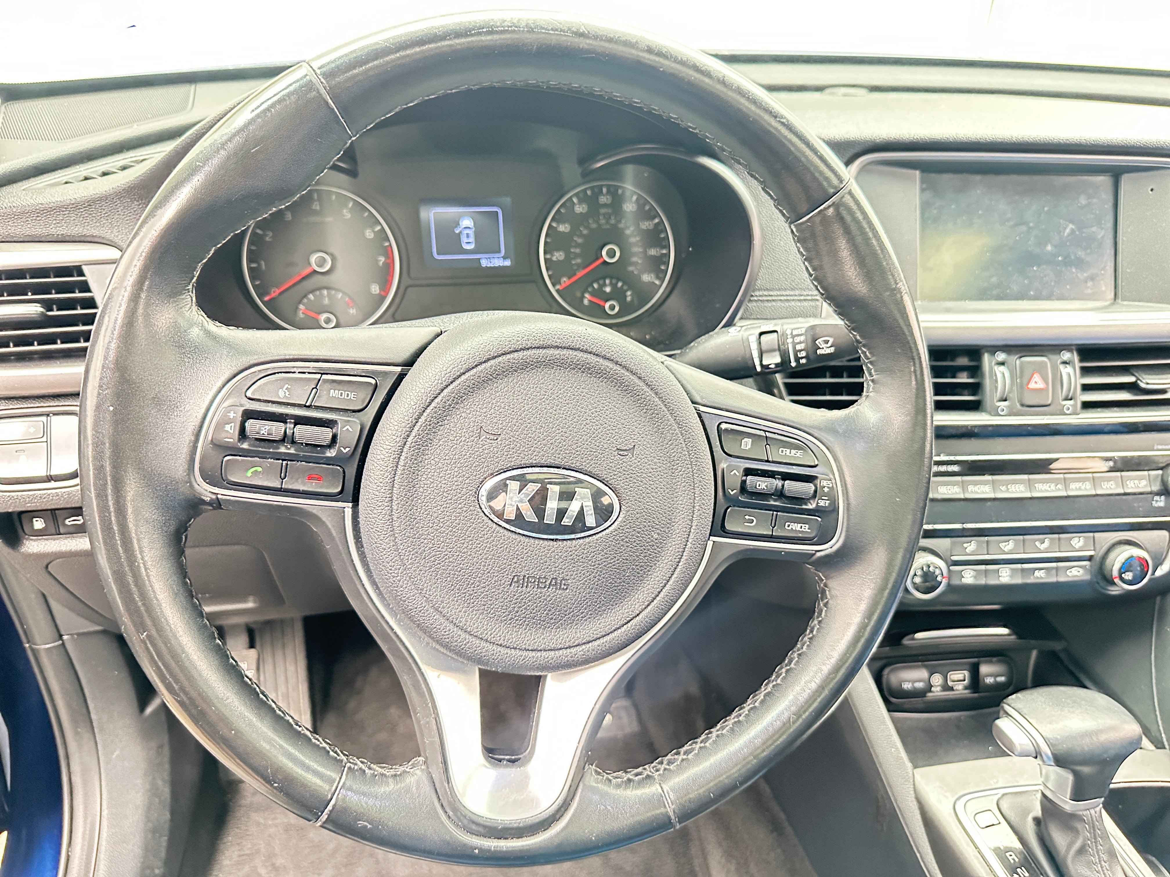 2018 Kia Optima S - Photo 8
