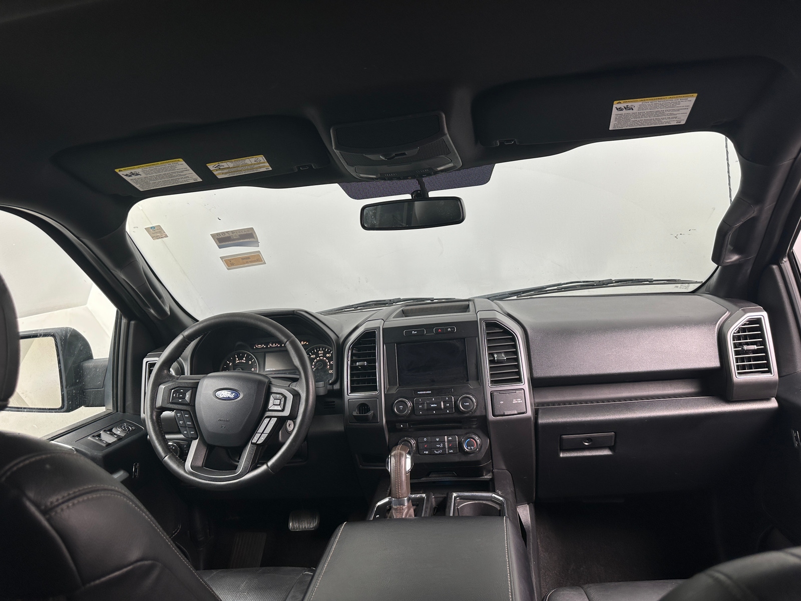 Thumbnail: 2018 Ford Econoline - 3