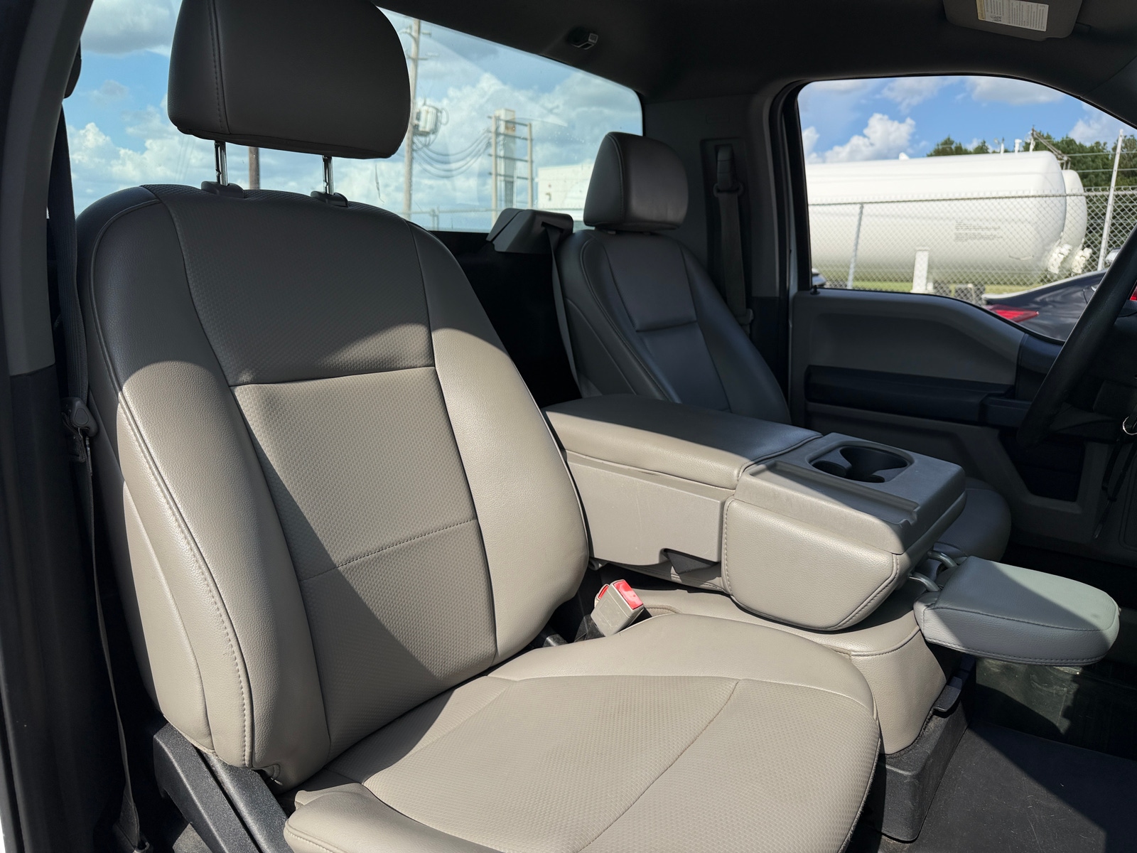 Thumbnail: 2020 Ford Econoline - 2