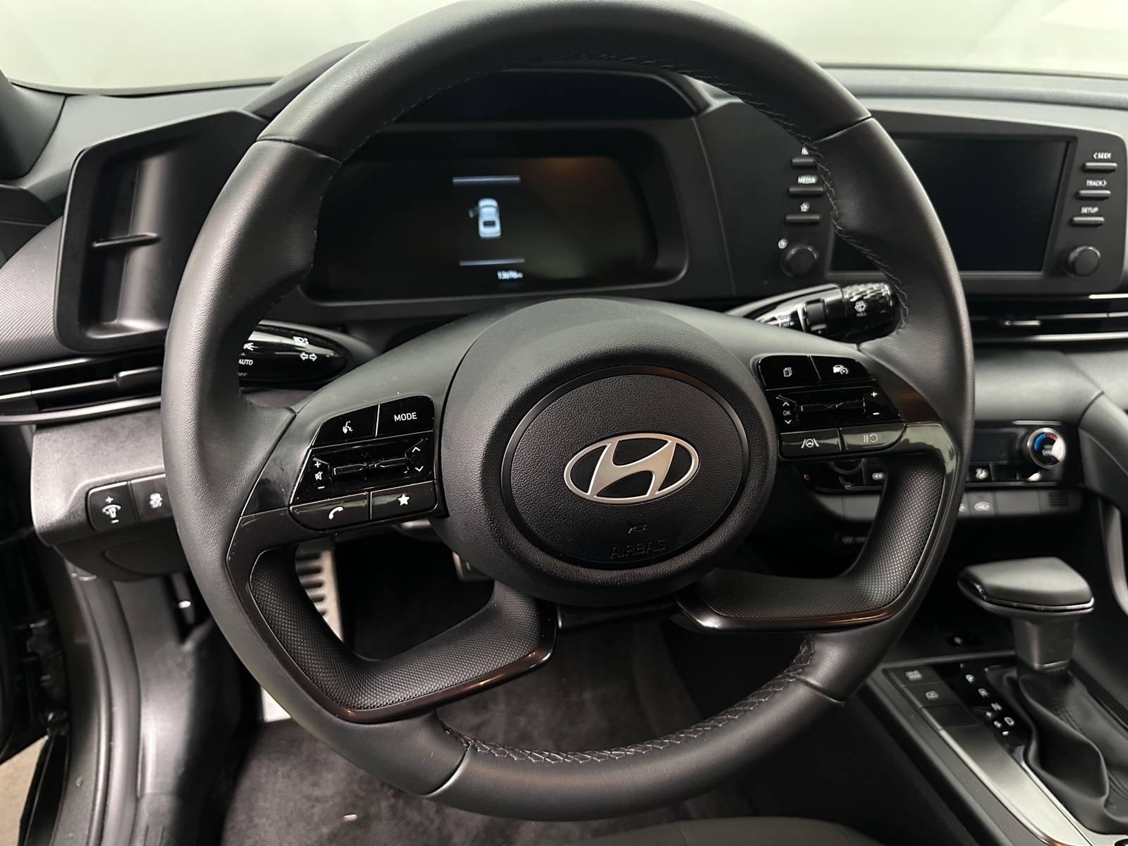 Thumbnail: 2026 Hyundai Elantra - 5