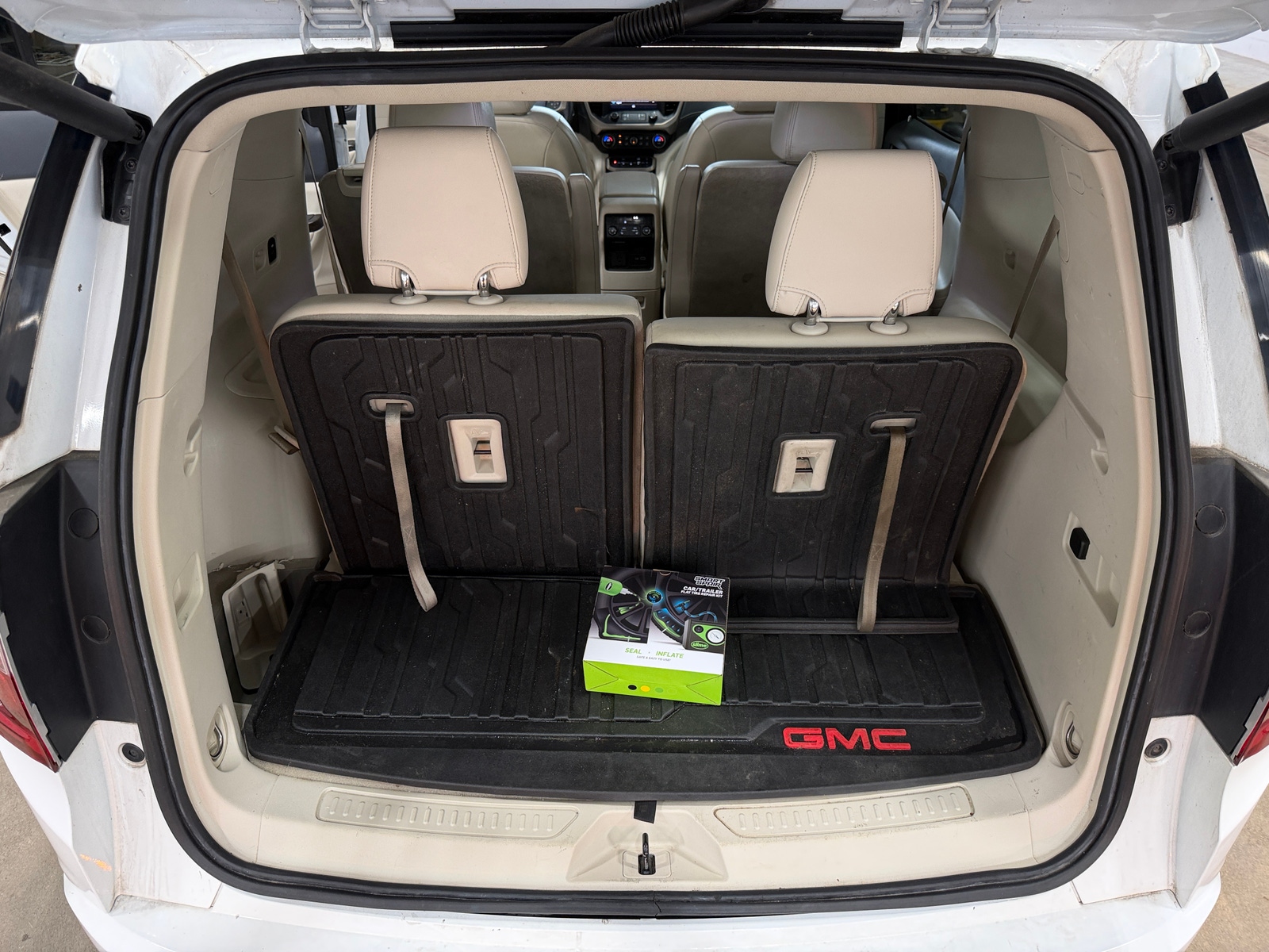 Thumbnail: 2021 GMC Acadia - 6
