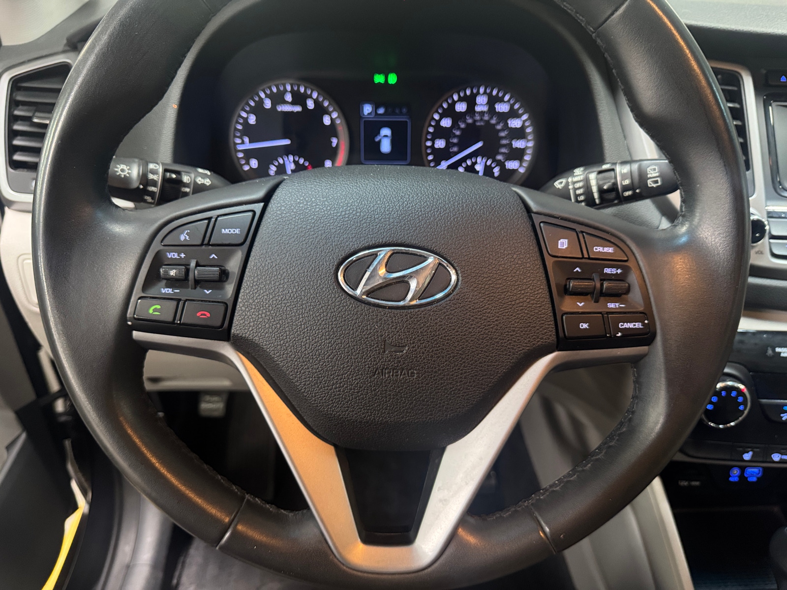 Thumbnail: 2017 Hyundai Tucson - 5