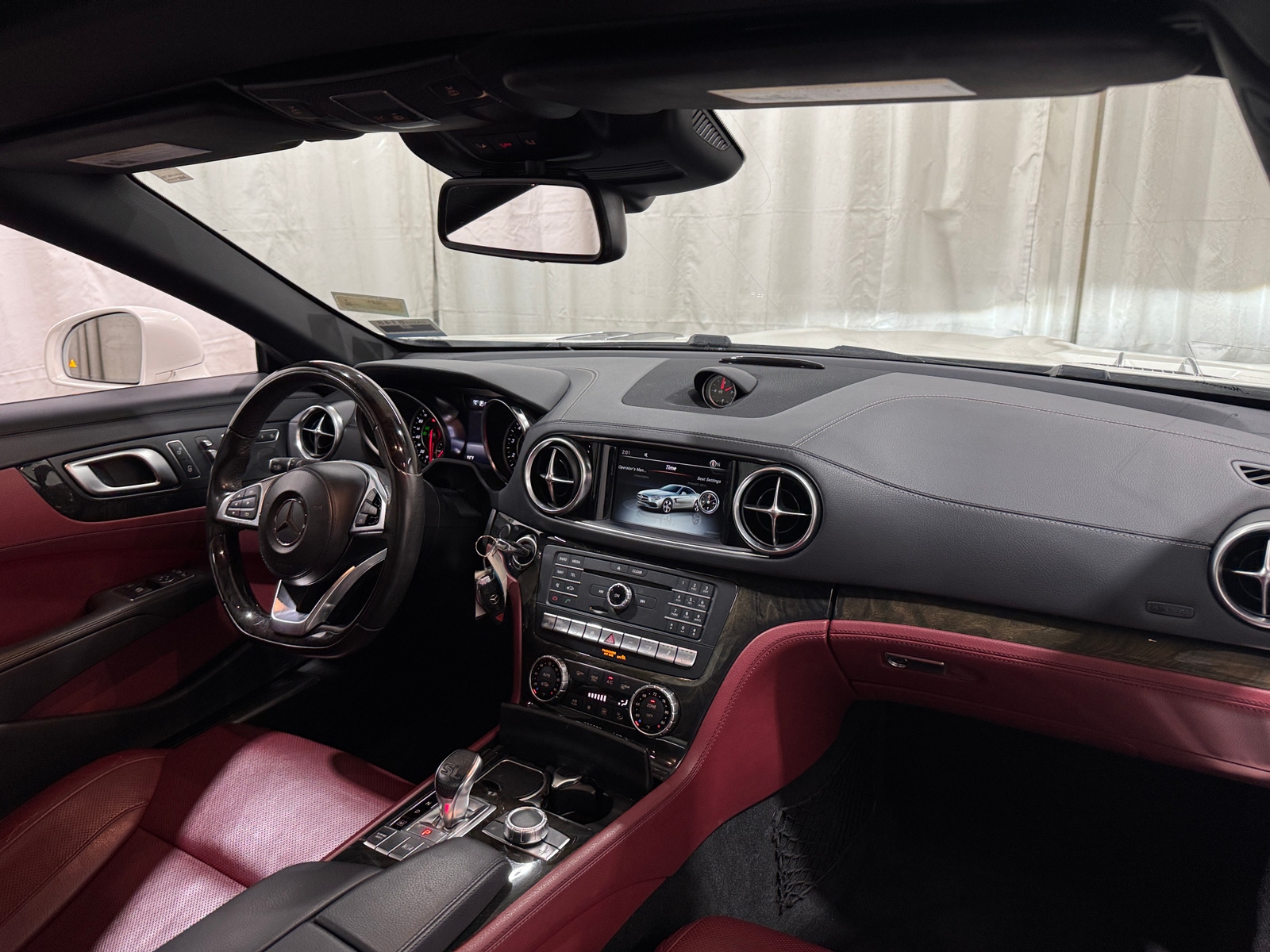 Thumbnail: 2018 Mercedes-Benz SL-Class - 2
