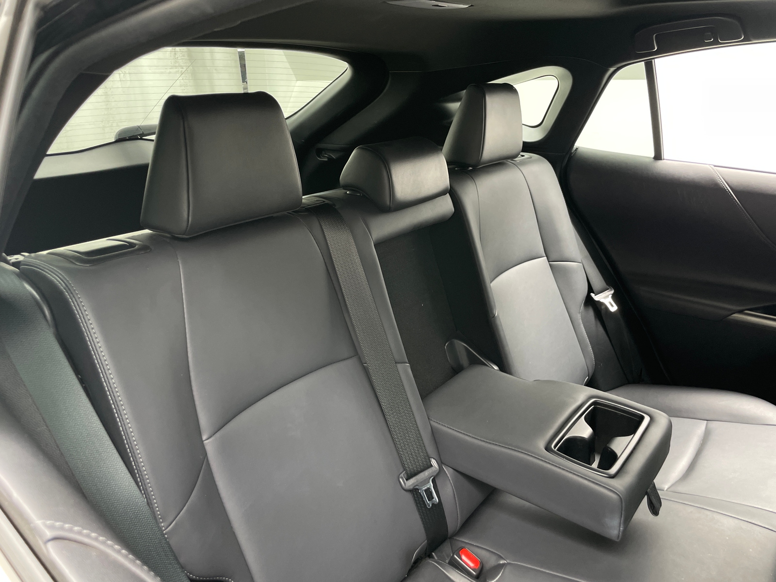 Thumbnail: 2024 Toyota Venza - 5