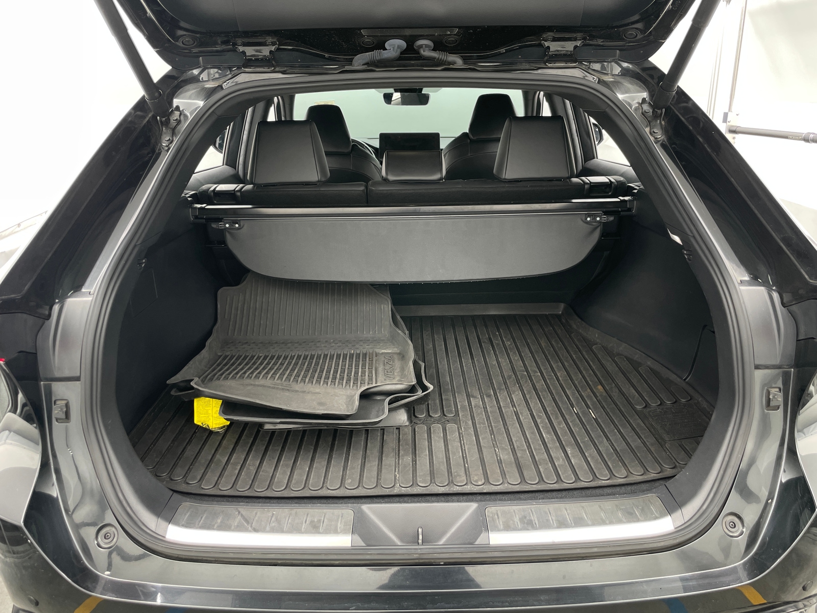 Thumbnail: 2024 Toyota Venza - 6