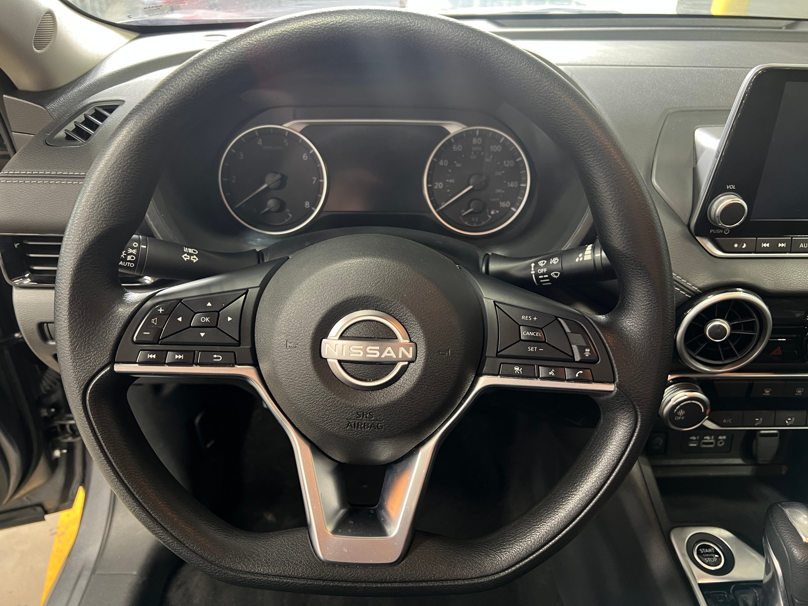 Thumbnail: 2024 Nissan Sentra - 5