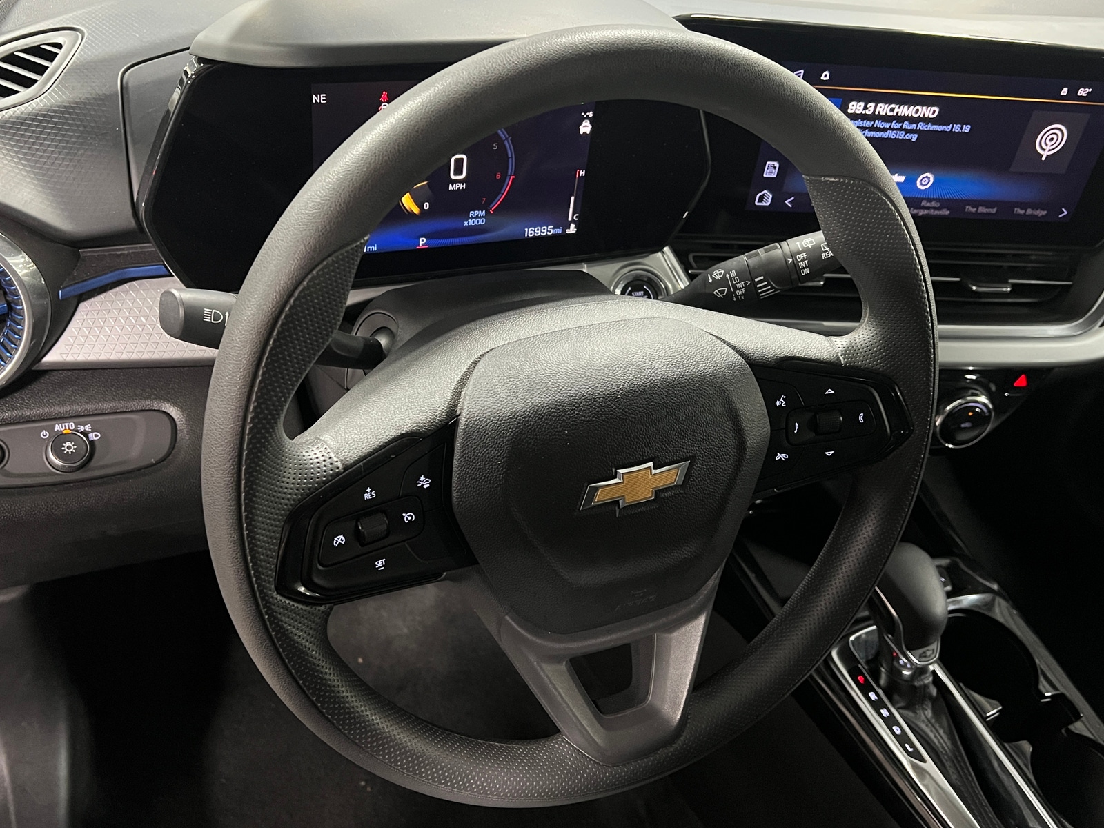 Thumbnail: 2025 Chevrolet Trax - 4