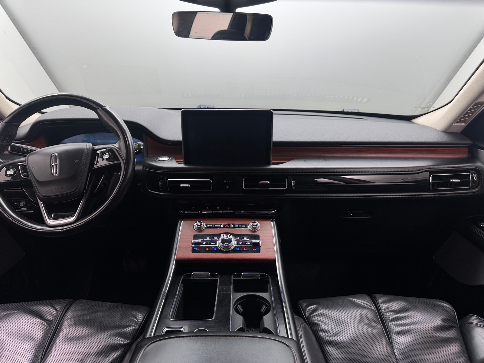 Thumbnail: 2022 Lincoln Aviator - 2