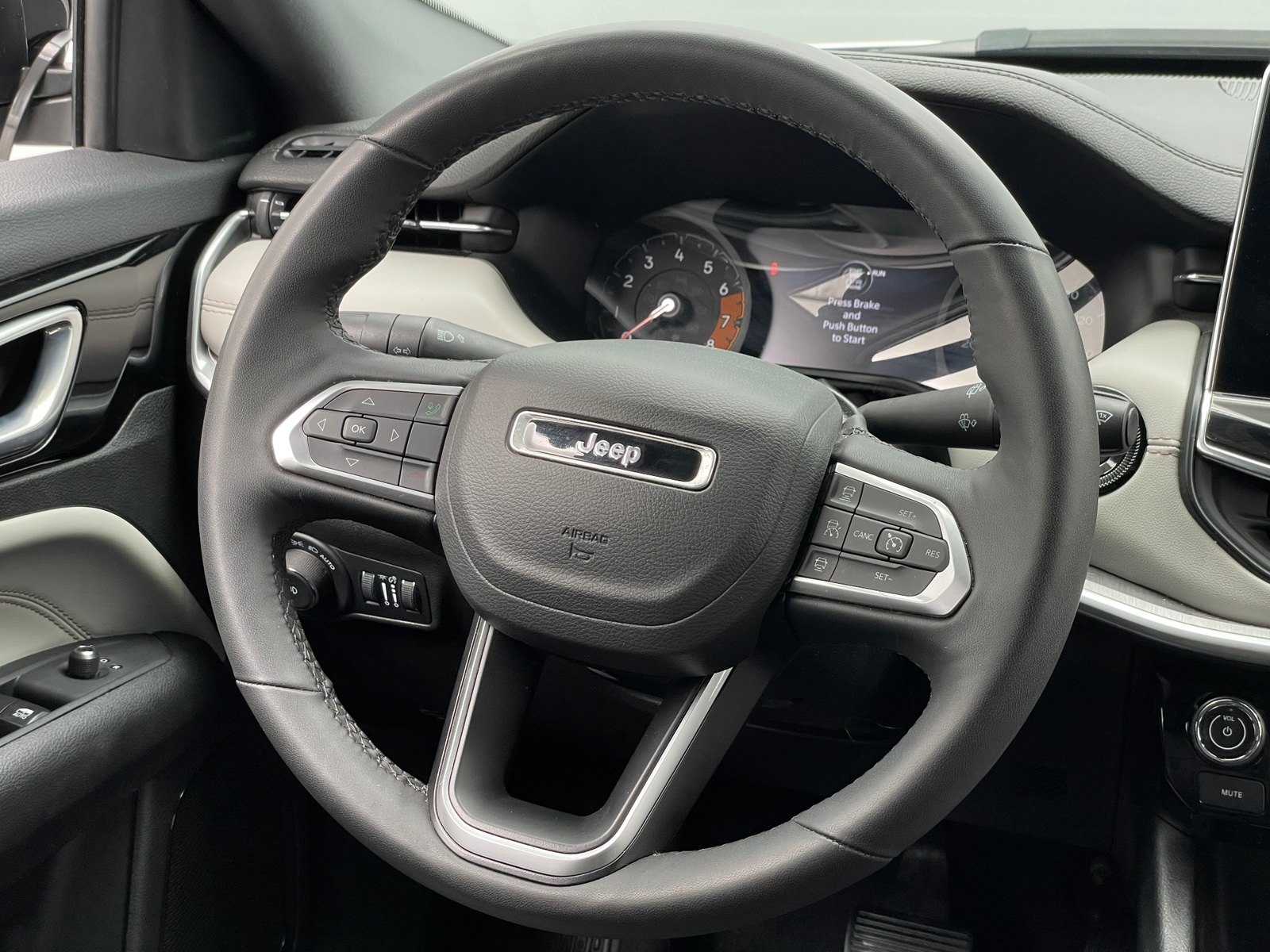 Thumbnail: 2025 Jeep Compass - 4