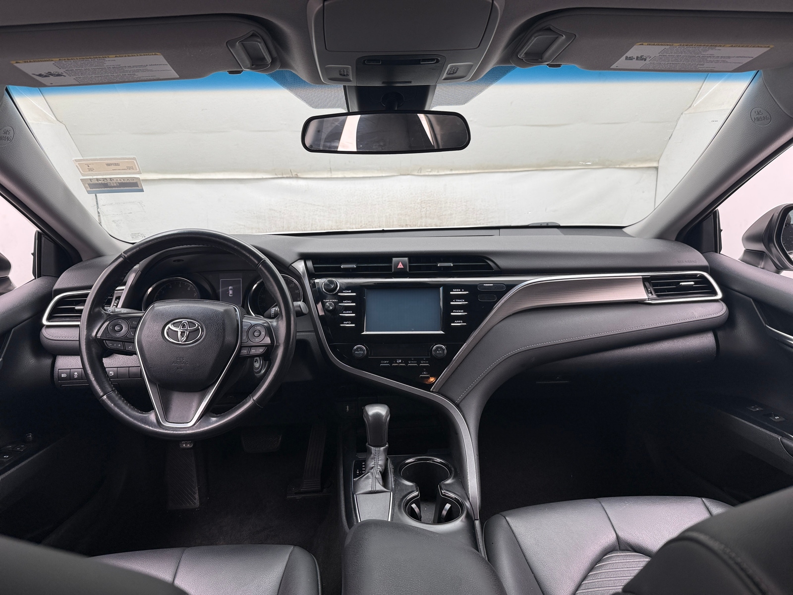 Thumbnail: 2018 Toyota Camry - 3