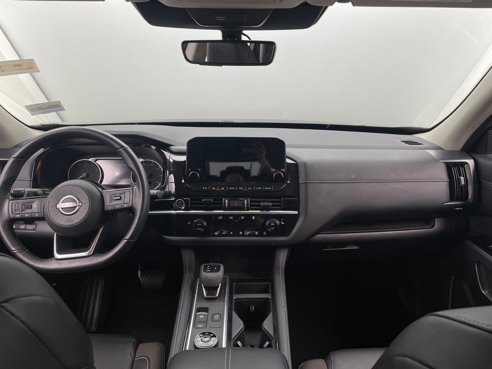Thumbnail: 2023 Nissan Pathfinder - 2