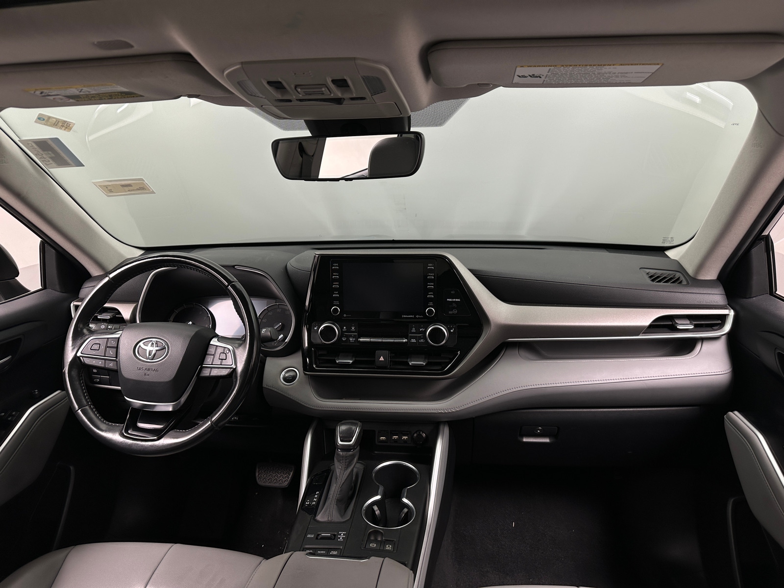 Thumbnail: 2020 Toyota Highlander - 2
