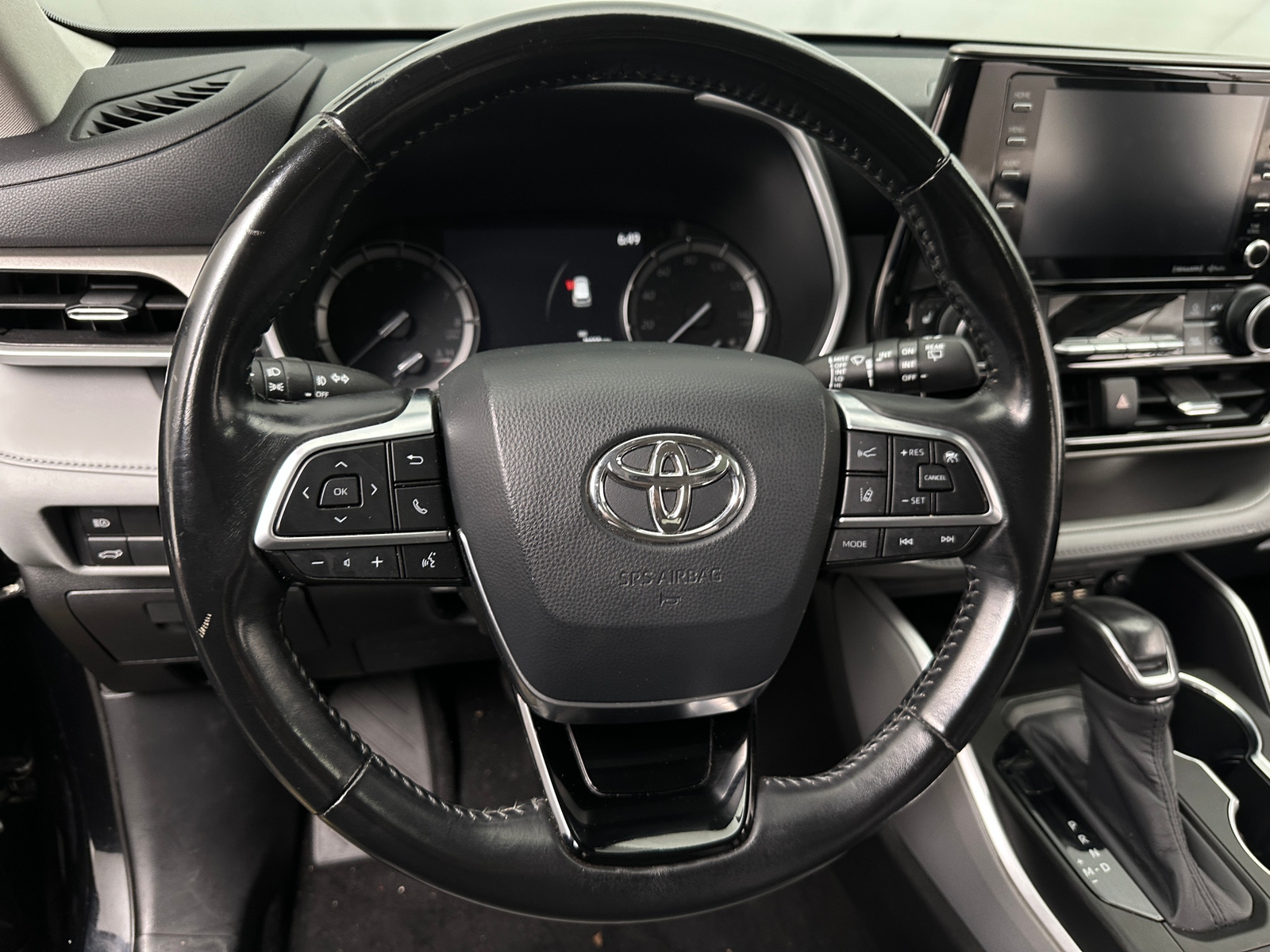 Thumbnail: 2020 Toyota Highlander - 4