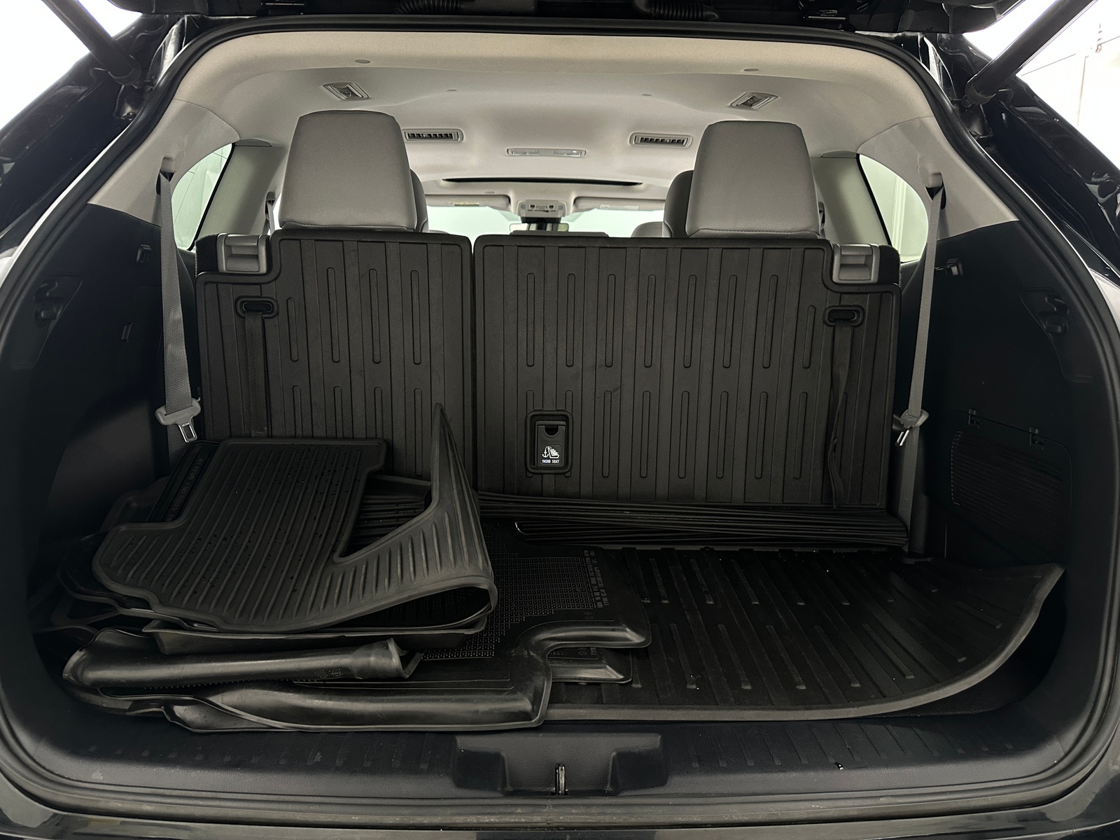 Thumbnail: 2020 Toyota Highlander - 6