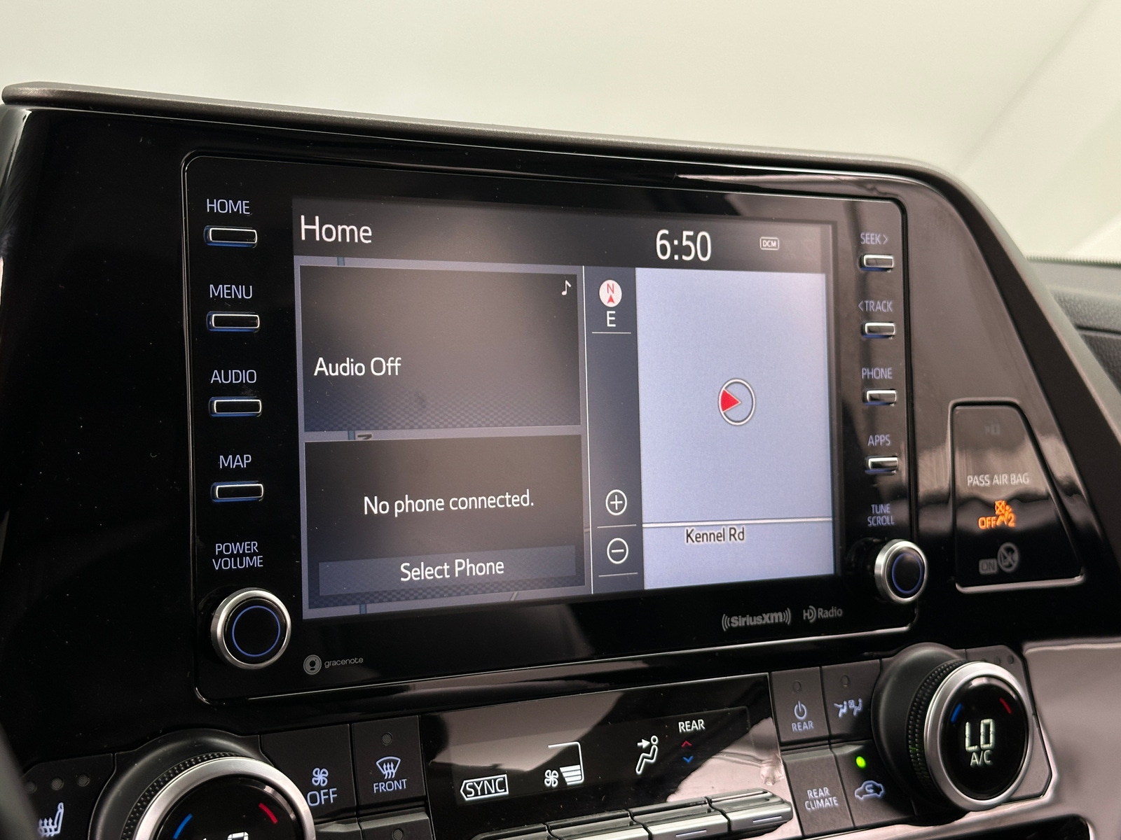 Thumbnail: 2020 Toyota Highlander - 3