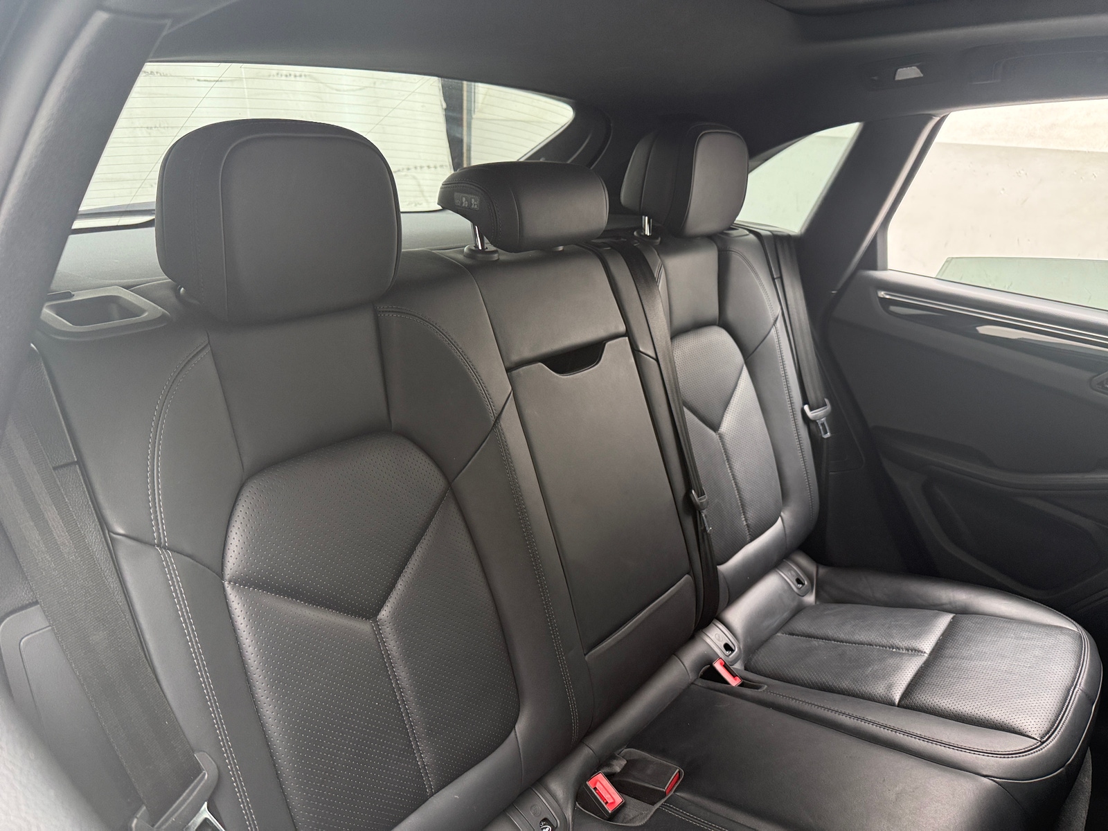 Thumbnail: 2019 Porsche Macan - 5