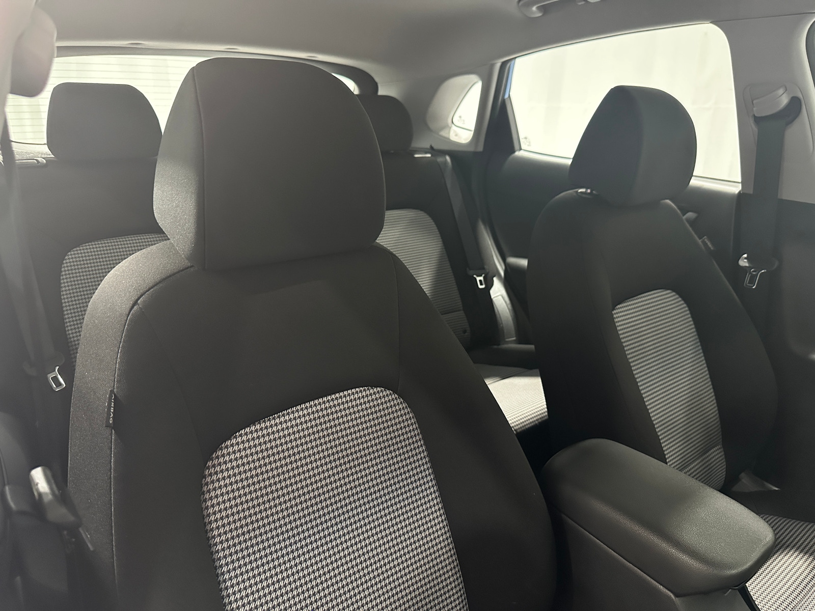 Thumbnail: 2022 Hyundai Kona - 2