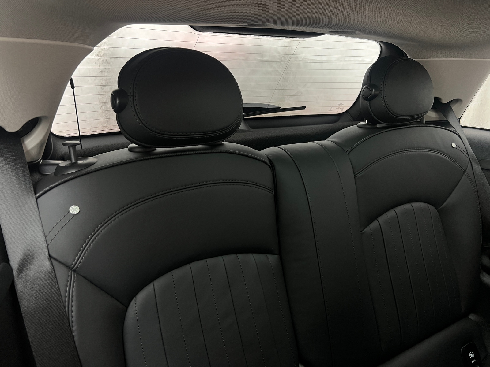 Thumbnail: 2023 MINI Cooper Hardtop - 5