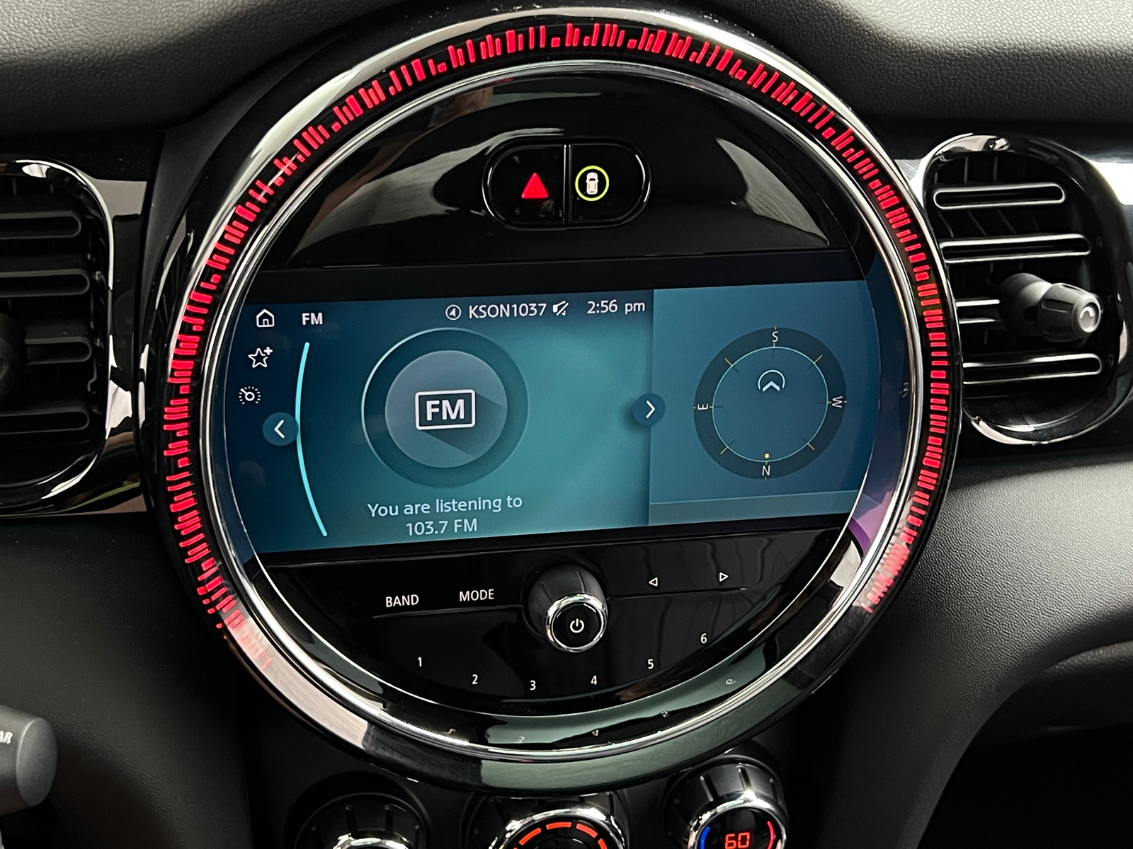 Thumbnail: 2023 MINI Cooper Hardtop - 3
