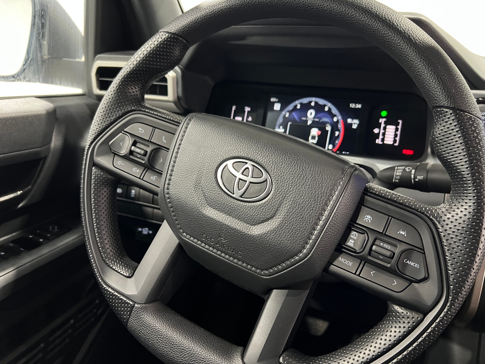 Thumbnail: 2025 Toyota Tacoma - 5