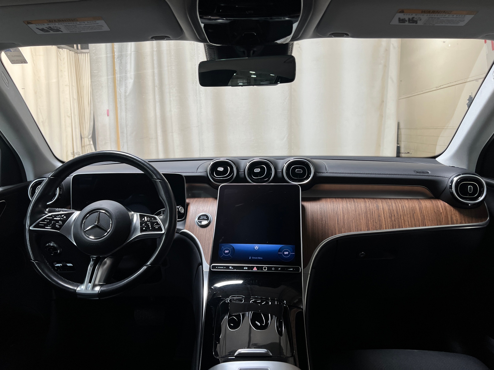 Thumbnail: 2024 Mercedes-Benz GLC - 2