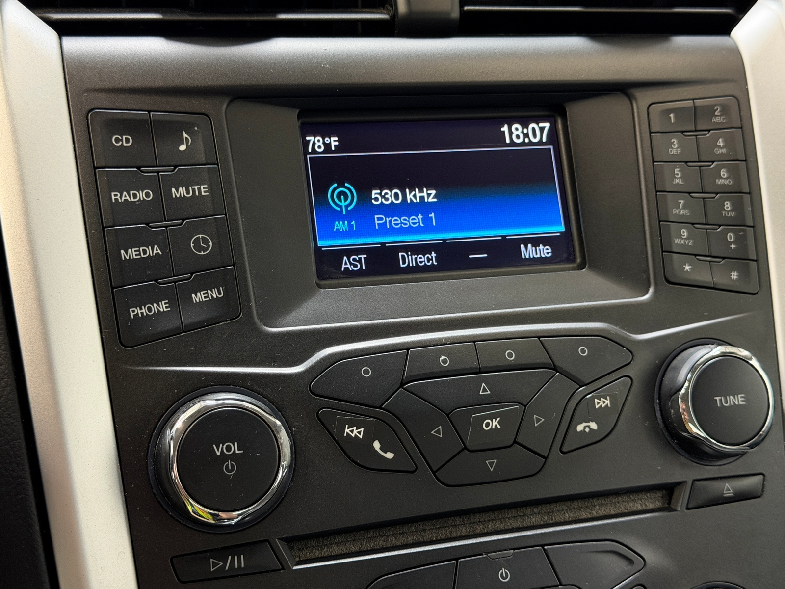 Thumbnail: 2016 Ford Fusion - 4