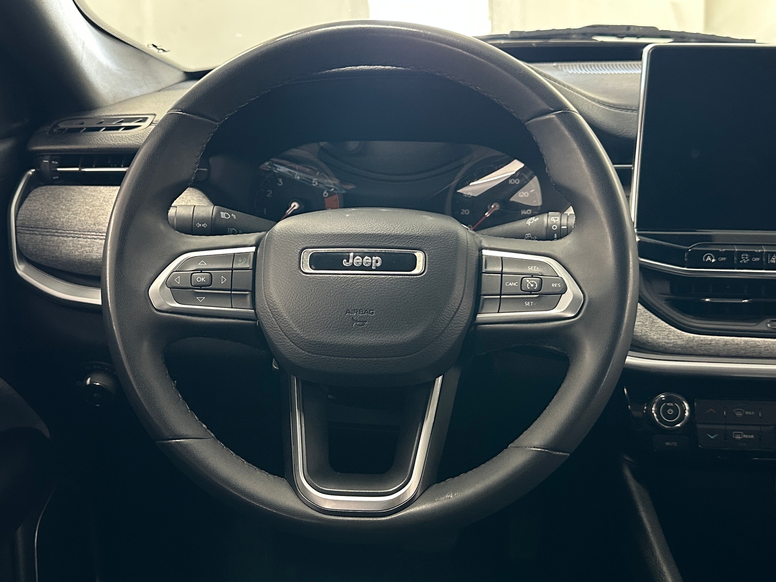 Thumbnail: 2024 Jeep Compass - 5