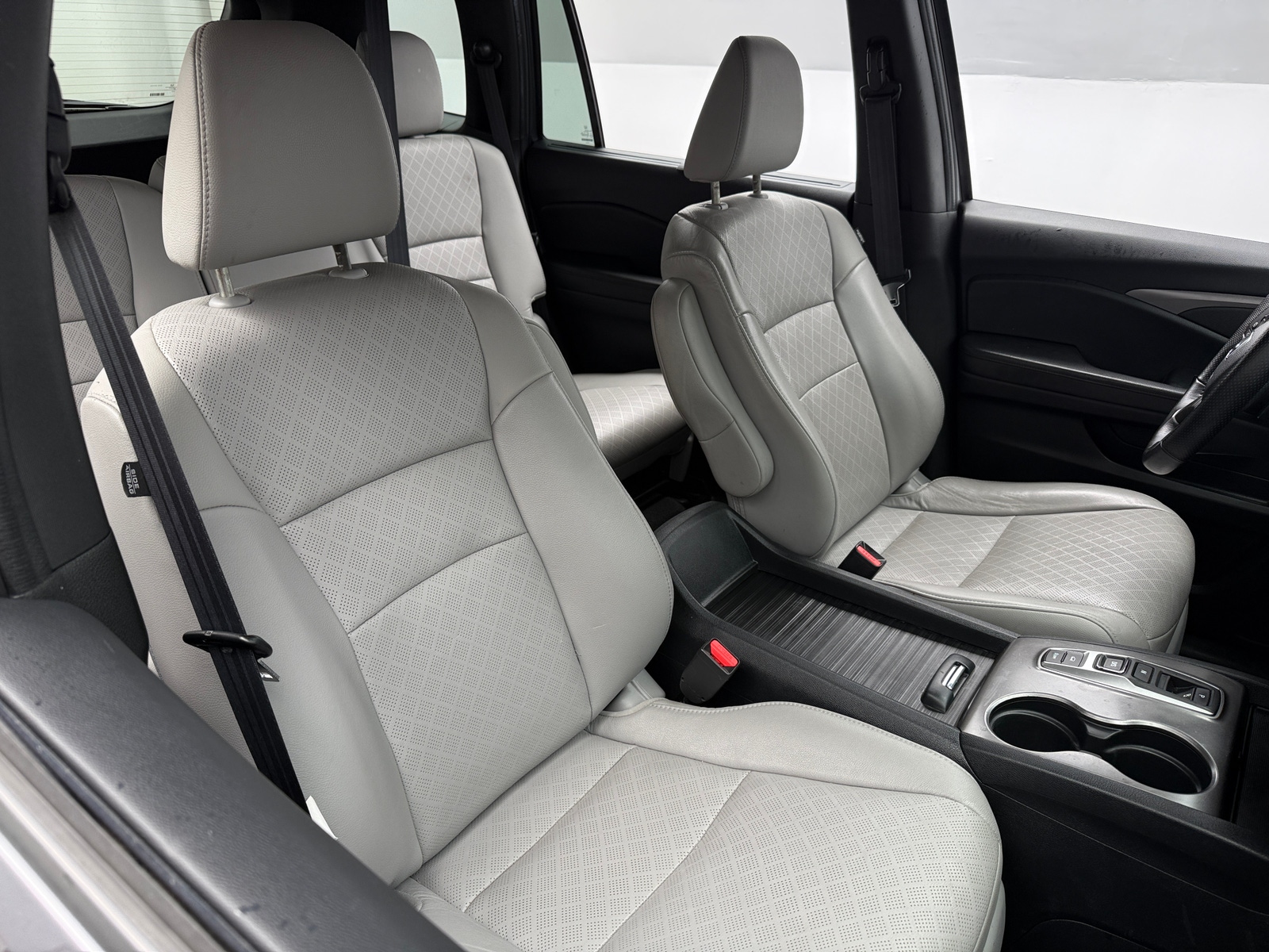Thumbnail: 2020 Honda Passport - 2