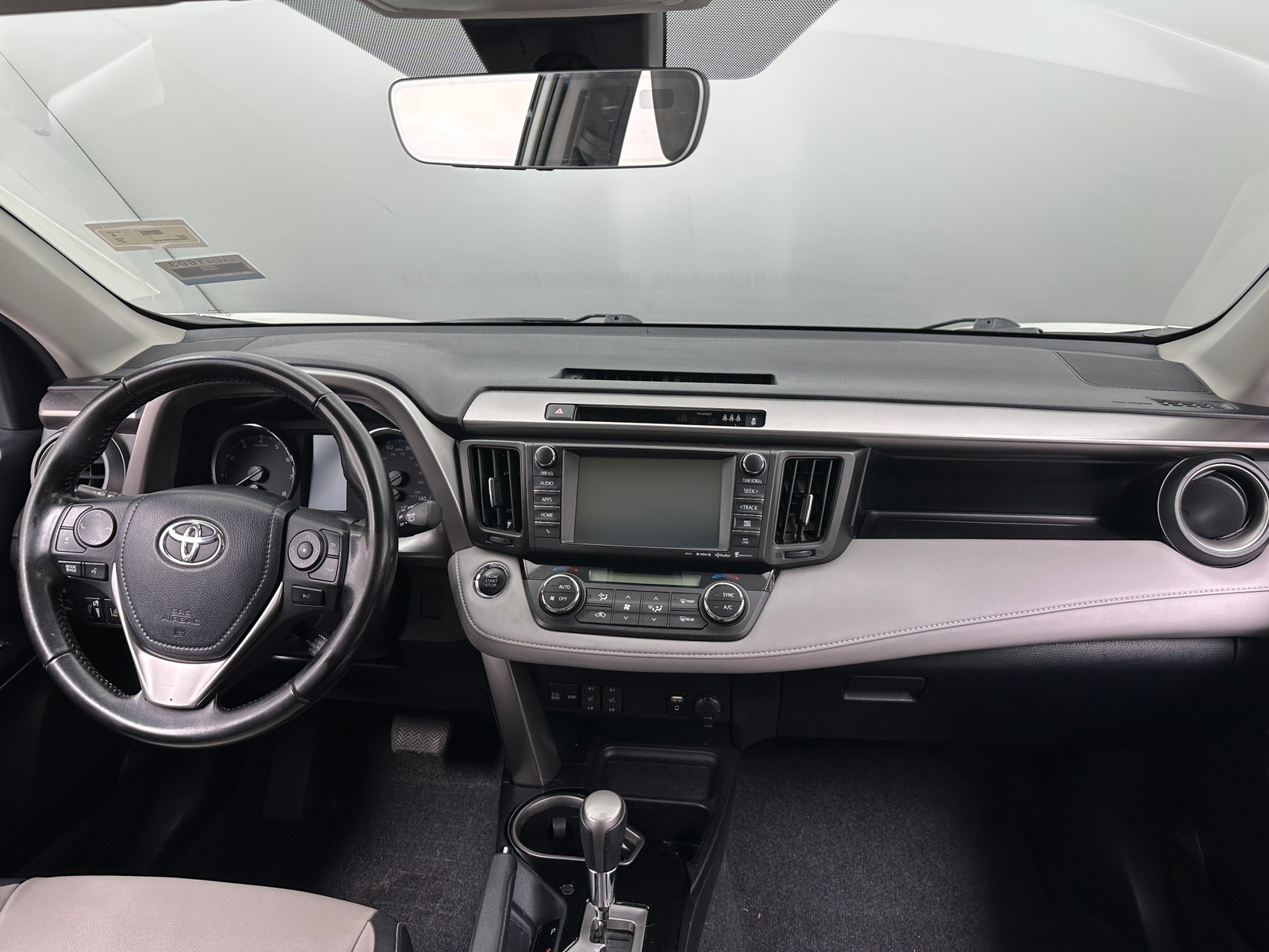 Thumbnail: 2017 Toyota RAV4 - 2