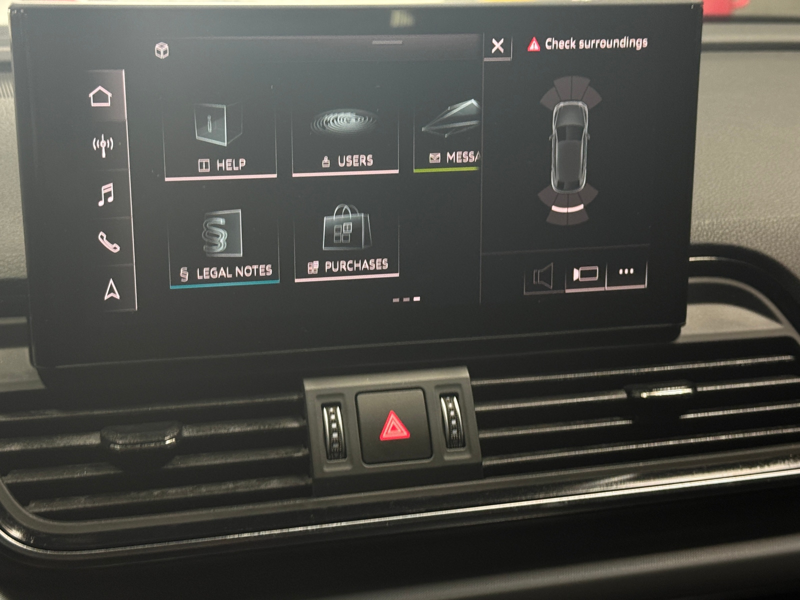 Thumbnail: 2023 Audi Q5 - 3