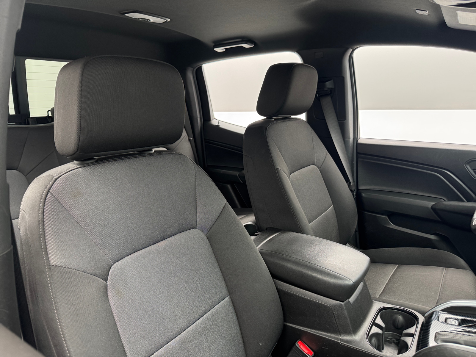 Thumbnail: 2023 Chevrolet Colorado - 2