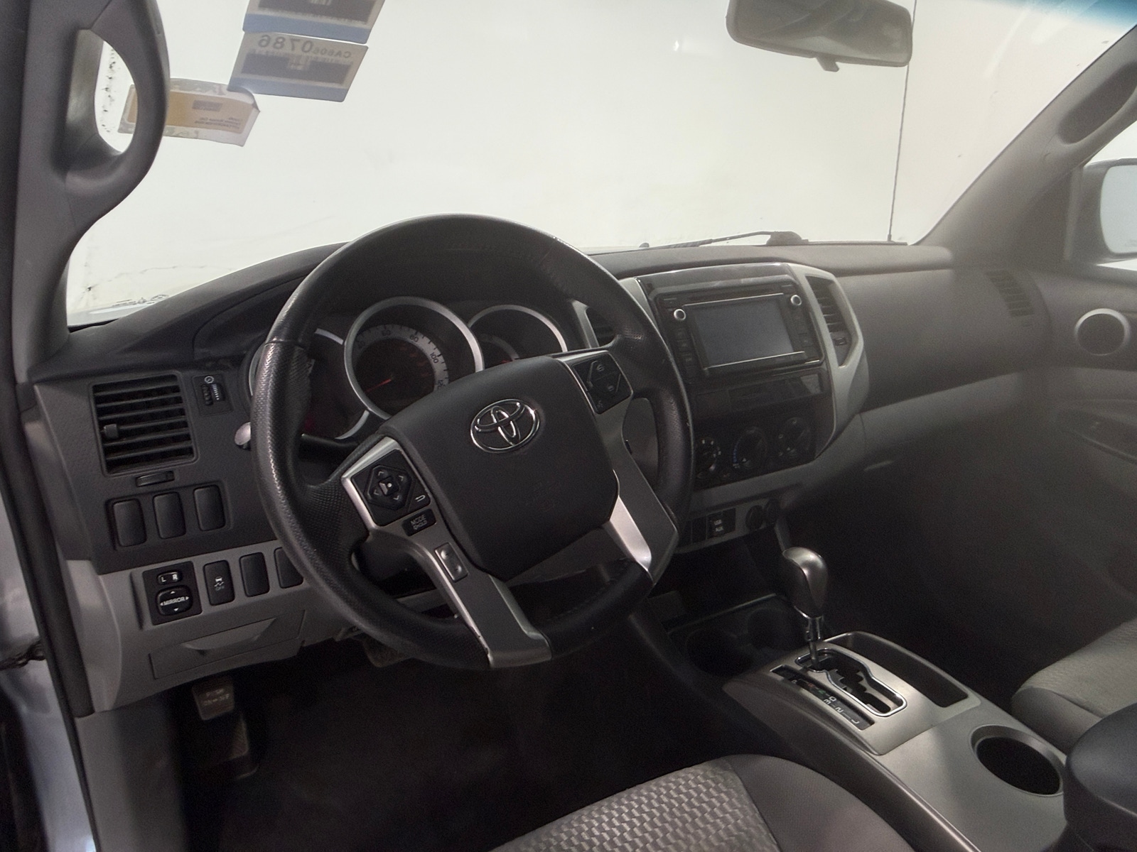 Thumbnail: 2015 Toyota Tacoma - 3