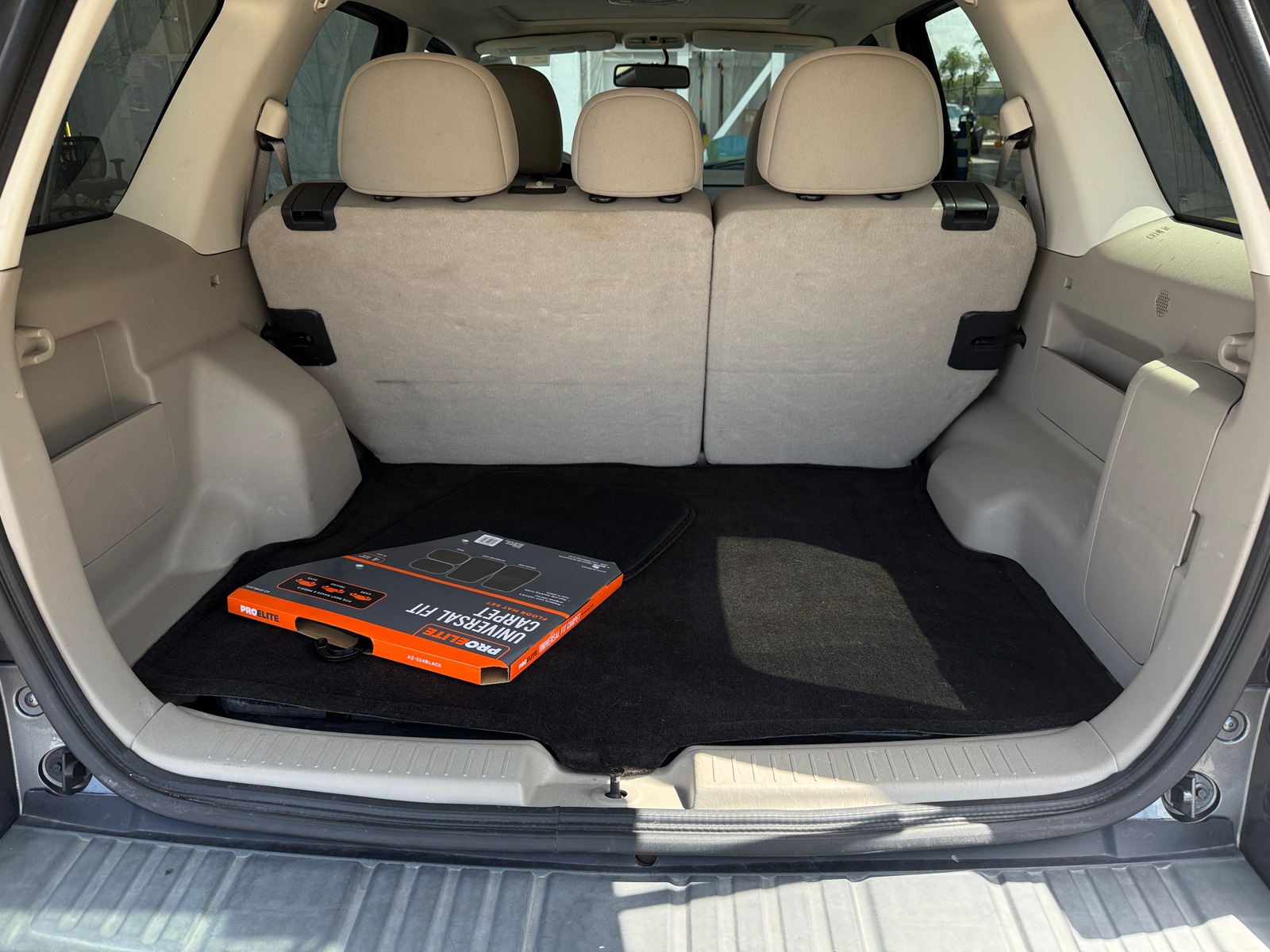Thumbnail: 2010 Ford Escape - 7
